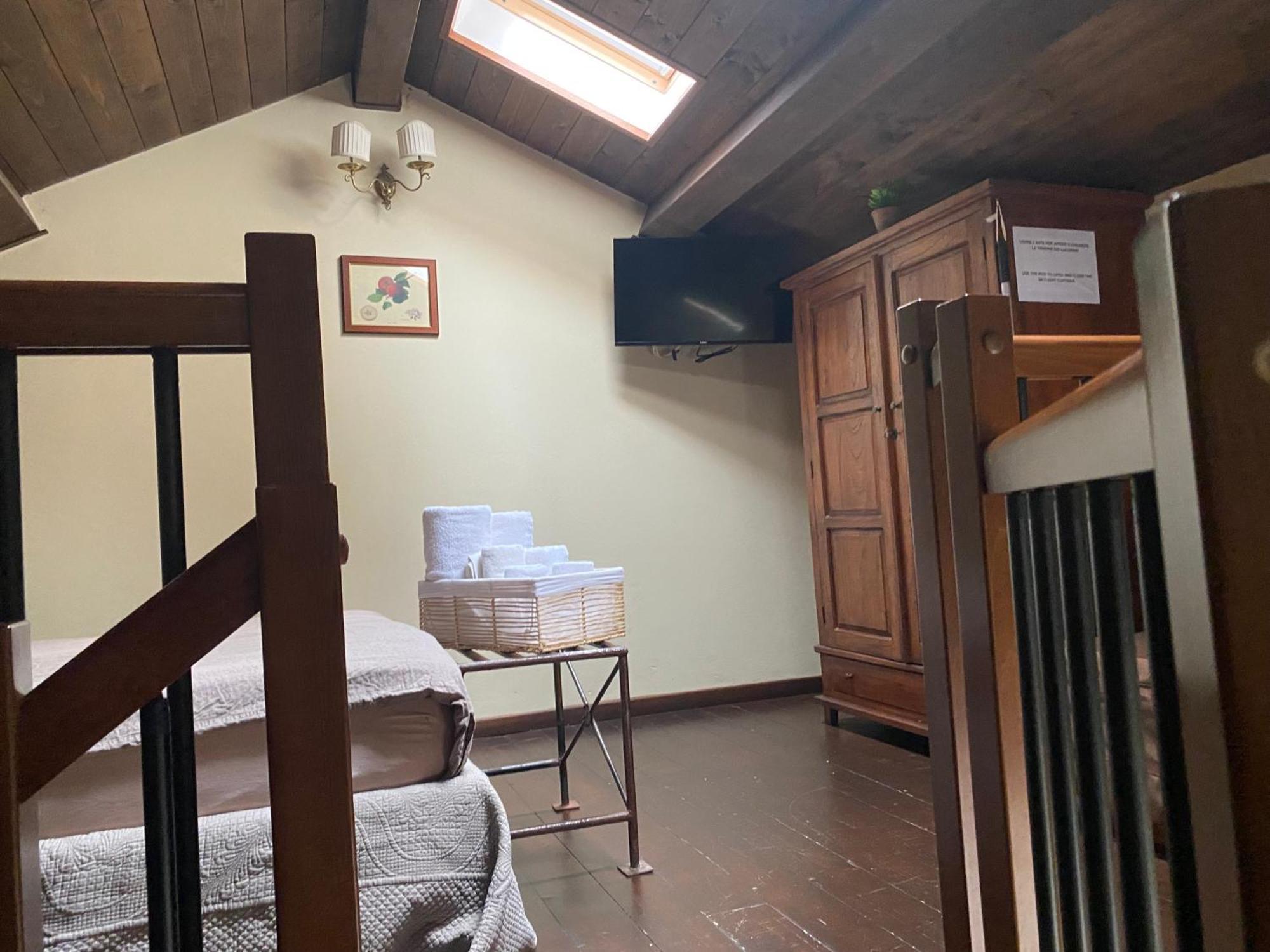 Acasamia Apartment Каляри Екстериор снимка