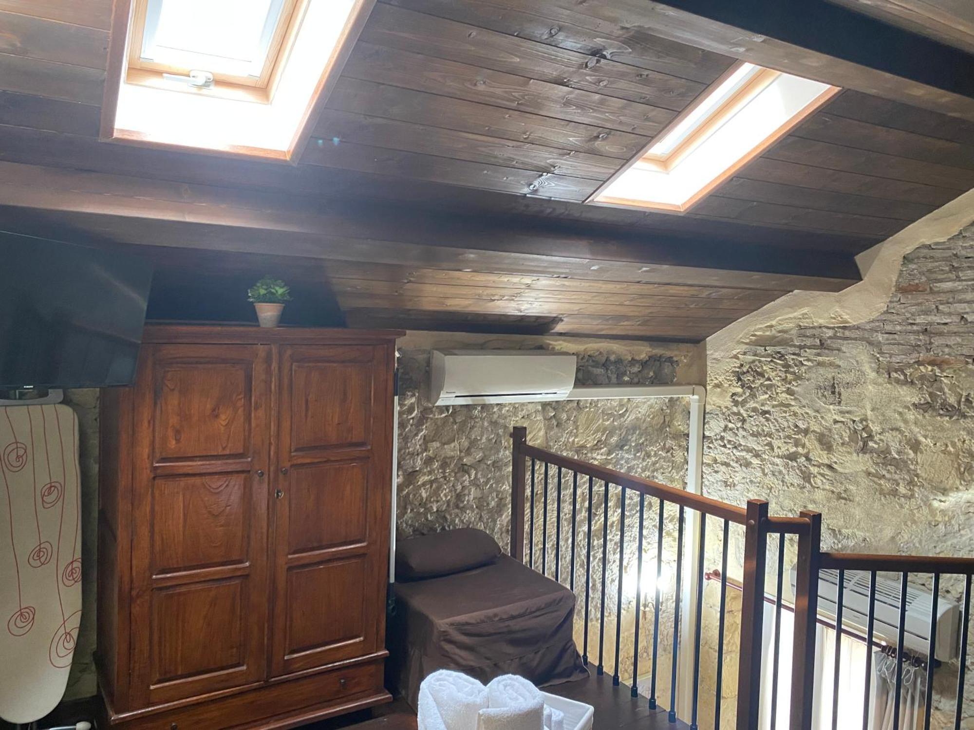 Acasamia Apartment Каляри Екстериор снимка
