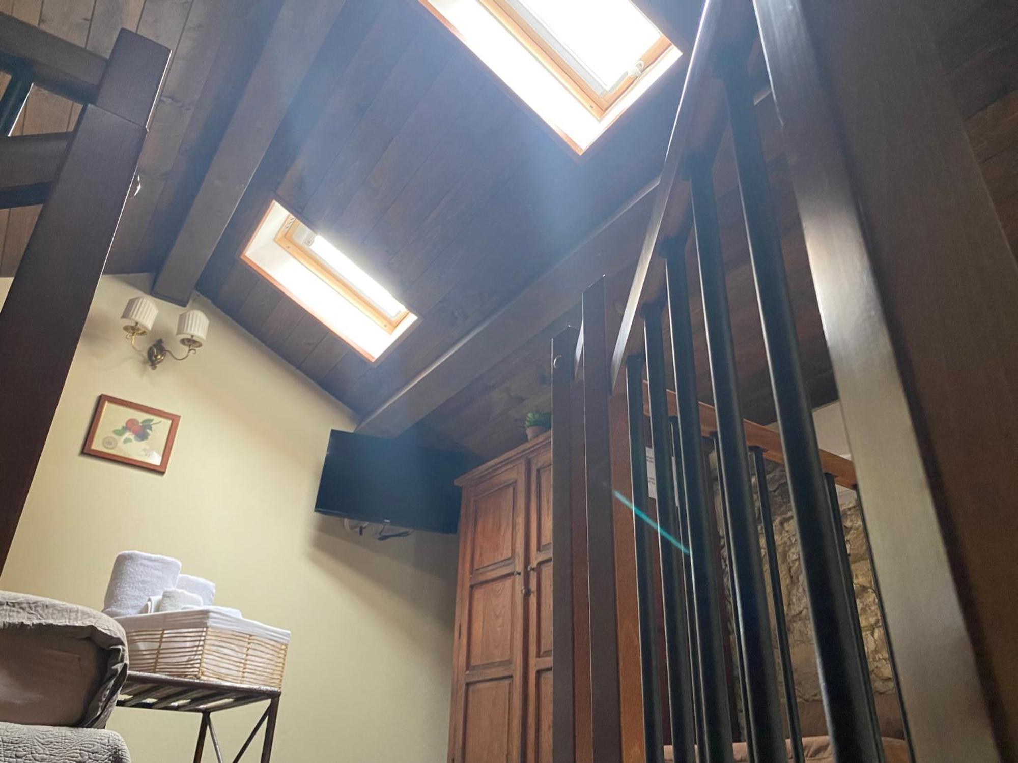 Acasamia Apartment Каляри Екстериор снимка